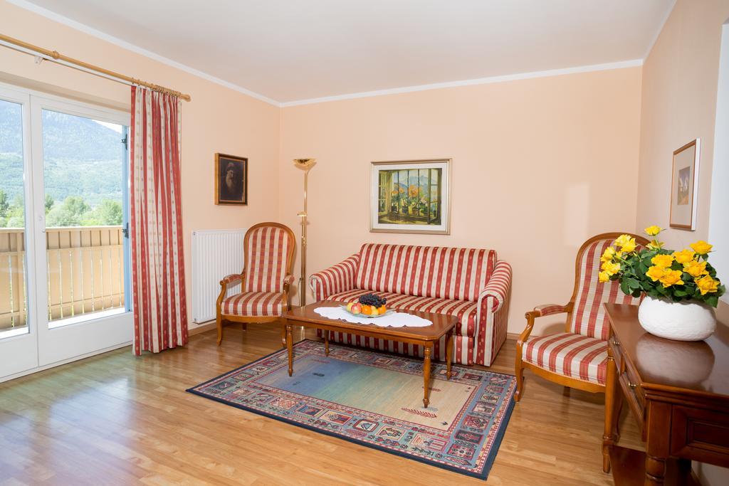 Residence Volkmar Postal / Burgstall Bagian luar foto