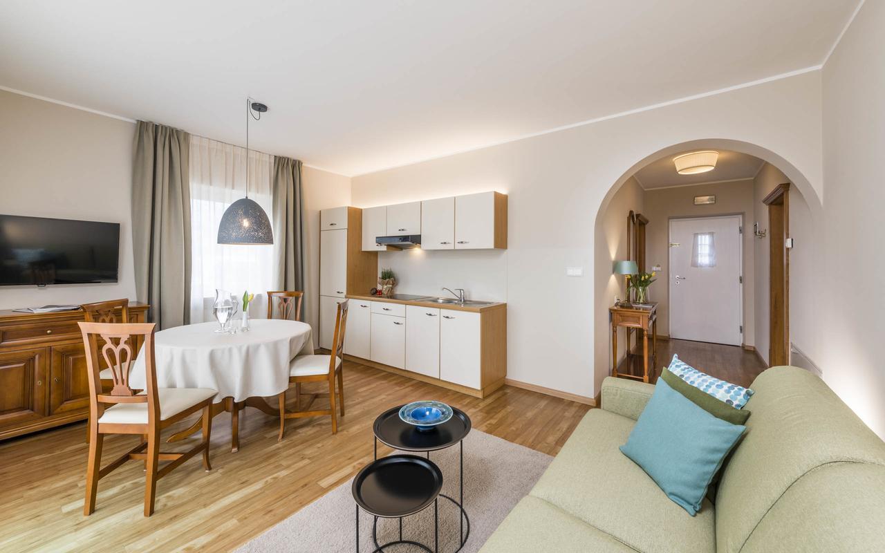 Residence Volkmar Postal / Burgstall Bagian luar foto